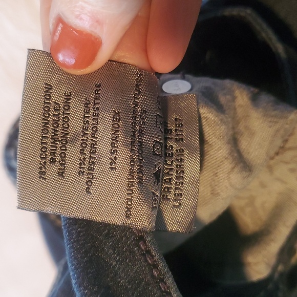 Silver Jeans Frances Flared Leg Sz. 28x33 Jeans - Picture 6 of 16